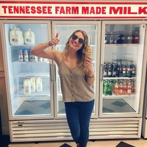 Meet your Posher, Emily